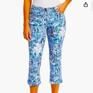Nine West Jean Women Size 14 Chrystie Capris Soft Twill Touch Denim Blue Print